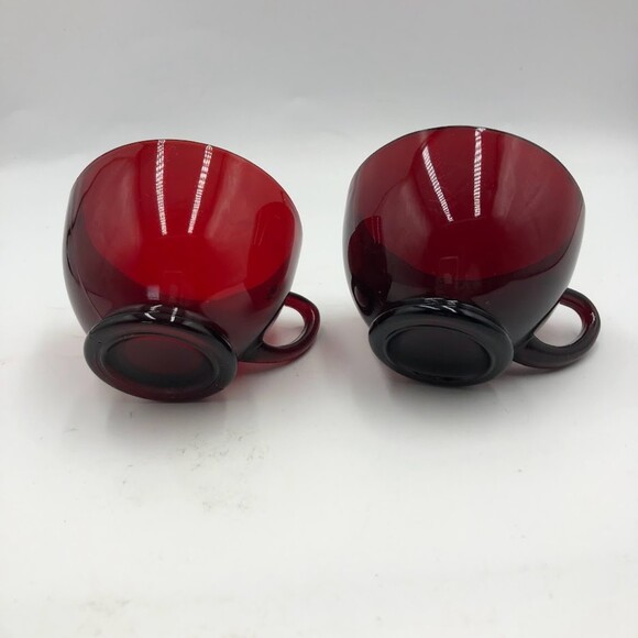 Vintage Set of 4 Ruby Red Glass Tea Cups and Saucers Set ARCOROC France - Picture 5 of 17